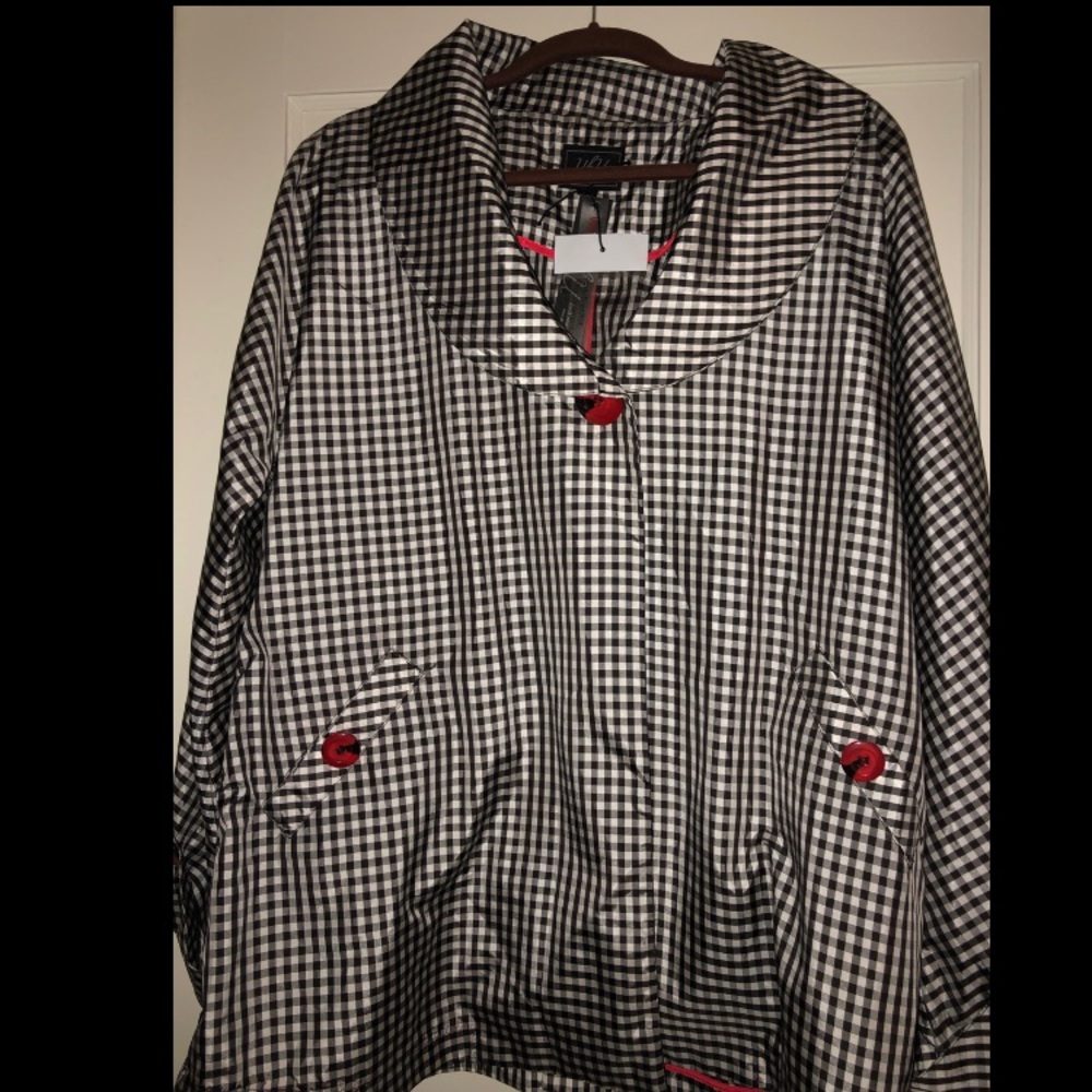 Black/White Checkered Windbreaker,